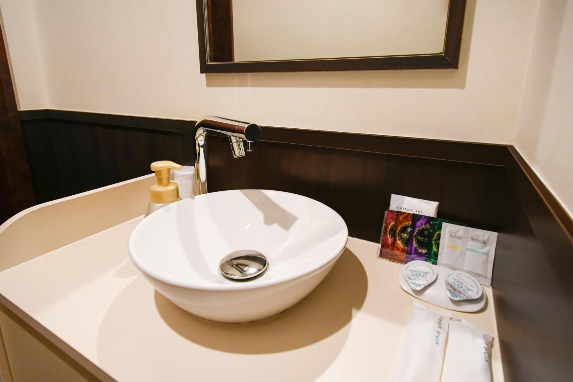 טוקיו Ikebukuro Central Hotel מראה חיצוני תמונה
